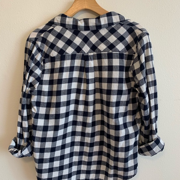 Forever 21 shirt for women - Picture 3 of 6